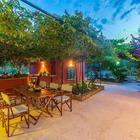 House Bougainvillea Пула Екстер'єр фото